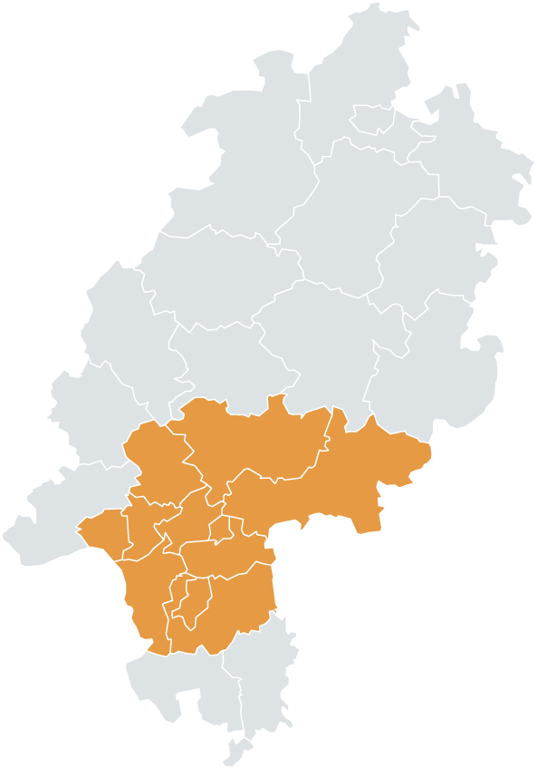 Landkarte von Hessen, eingeteilt in Landkreise. Einige Landkreise und Städte im Rhein-Main-Gebiet sind farblich hervorgehoben.